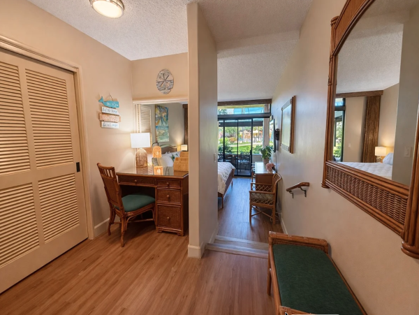 Luxurious 6-Bedroom Retreat in Kaanapali
